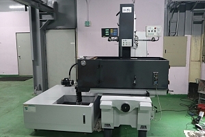 방전가공기/중고방전가공기/벌집가공기/중고벌집가공기