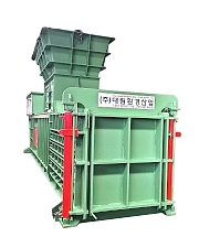 수평식 반자동 압축기