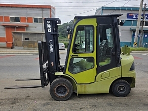 지게차/디젤지게차/중고지게차/중고디젤지게차 GTS25D