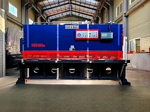 ▶ NC유압식 절단기